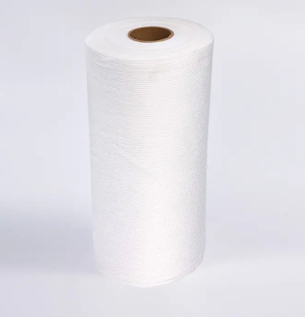 Những yếu tố nào ảnh hưởng đến sự mềm mại của các loại vải không dệt, và các yếu tố này nên được kiểm soát như thế nào?
